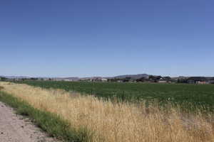 View of nature featuring a mountainous background and rural landscape