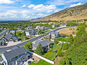 Aerial perspective of suburban area with mountains