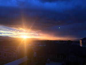 City view featuring nearby suburban area