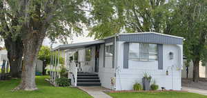 Beautiful front yard and patio