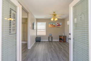 1 Bed 1 Bath Caista w/french doors at entry