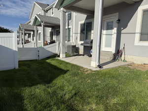 View of yard with a gate