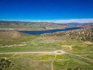 Bird's eye view of a water and mountain view