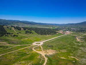 View of property location featuring mountains