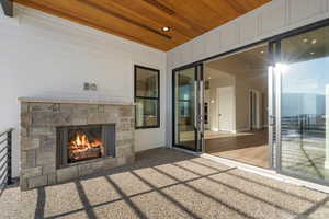 Covered exterior living