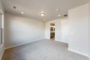 *Photo of a similar unit