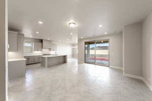 *Photo of a similar unit