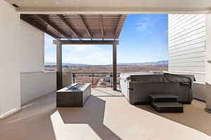 *Photo of a similar unit