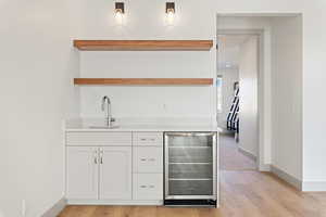 *Photo of a similar unit