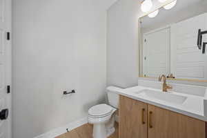 *Photo of a similar unit