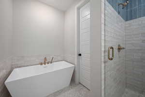 *Photo of a similar unit