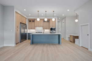 *Photo of a similar unit