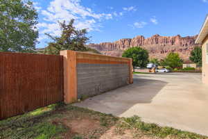 Garage featuring a mountain view