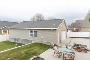 Detached Garage/Workshop- holds up to six cars. Has seven 220 volt outlets.