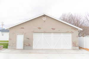 Detached Garage/Workshop- holds up to six cars. Has seven 220 volt outlets.