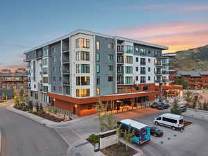 View of apartment building / complex