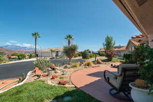 View of patio / terrace featuring a residential view