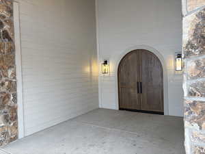 Spacious entry with hand-crafted 3" thick oak door.