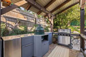 Patio Kitchenette Daytime; Includes Ice Maker, Sink & Green Egg Cooker