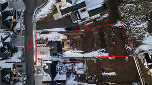 Aerial map of property and surrounding area