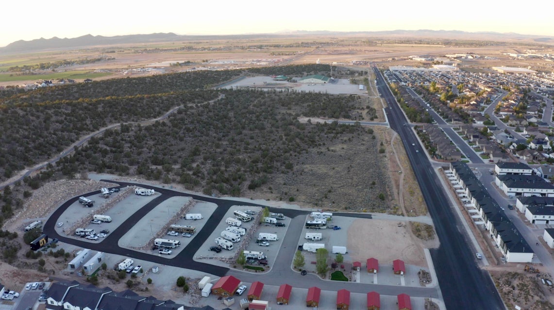 View of property location with a mountain backdrop