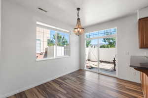 Dining Area facing Back Yard