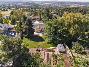 Aerial view of property and surrounding area