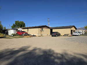 View of home's exterior