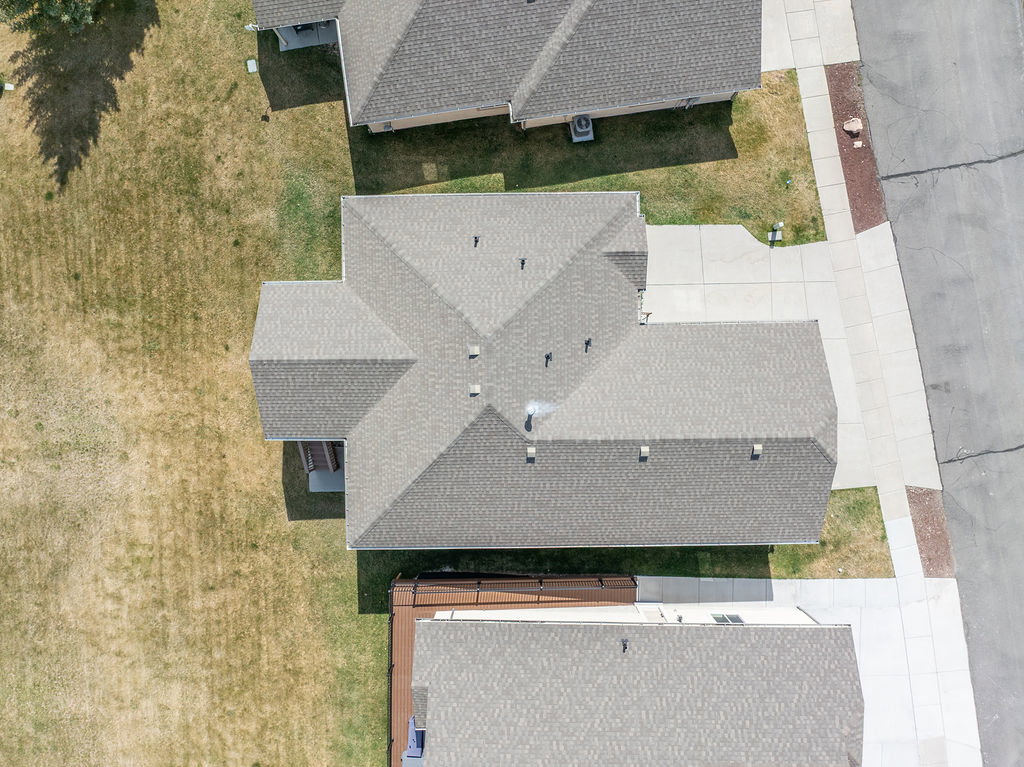 Aerial view of property and surrounding area