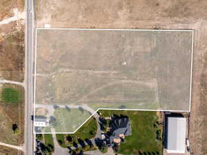 Aerial overview of property's location with property boundaries highlighted