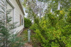 View of side of home