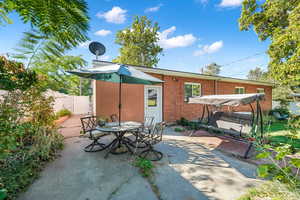 View of patio / terrace featuring outdoor dining area