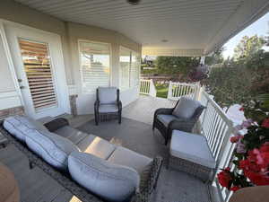 Trex deck featuring outdoor lounge area