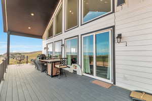 Large deck for enjoying the outdoors