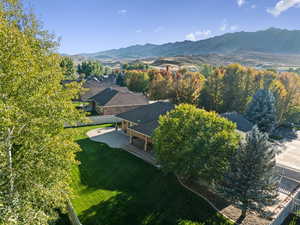 Drone / aerial view of a mountain backdrop