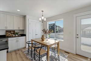 Photo is from previous build and does not reflect actual selections