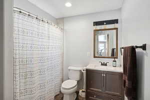 Lower Level Full Bath.