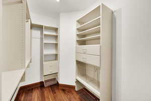 Walk in closet