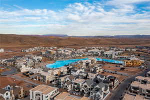 Bird's eye view of a mountain backdrop