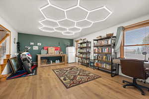 Office located to the right of the front door with it's own access to the front deck