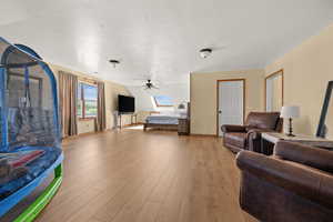 Very large primary Bedroom