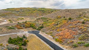 Overview of rural landscape with a mountain backdrop