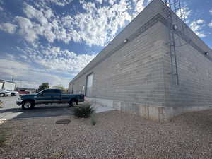 View of side of home