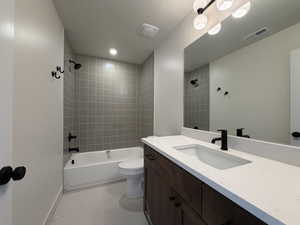 Full bathroom in hallway upstairs