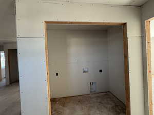 Washroom featuring washer hookup