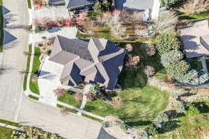 Aerial view of property and surrounding area