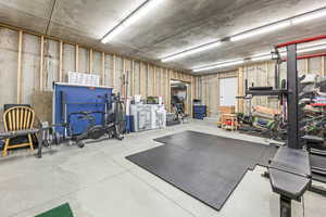 Exercise area with concrete flooring