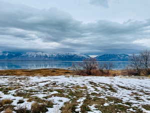 Mountain view with a large body of water