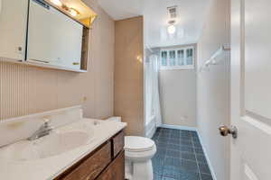 Full bathroom in basement