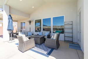 View of patio / terrace with outdoor lounge area